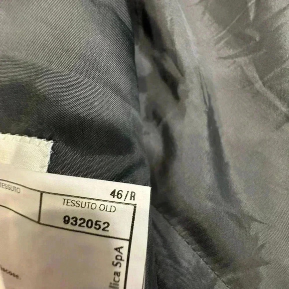 Armani Collezioni men’s dark gray striped wool blazer size 46R - Picture 8 of 13